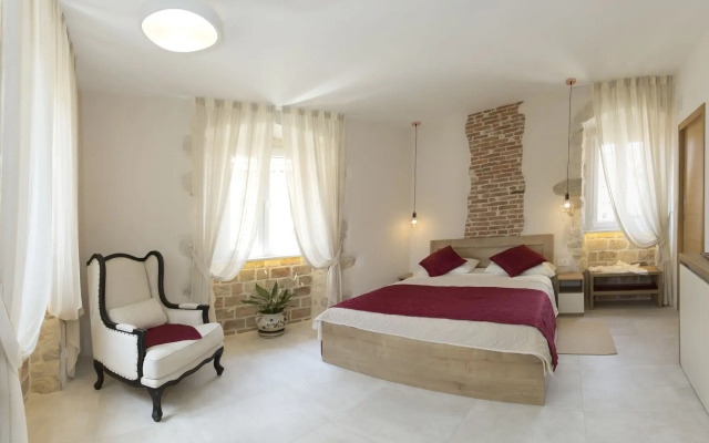 Situs Residence