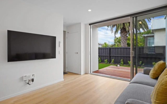 Addington Delight - Christchurch Holiday Home