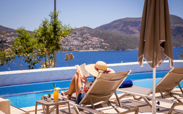 Kalkan Saray Suites - Adults Only