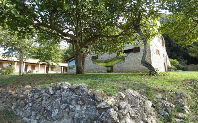 SCAPPO IN UMBRIA,Casale Vallenea