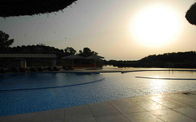 Laguna Holiday Resort