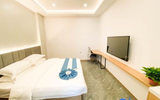 Yiyuan Business Hotel