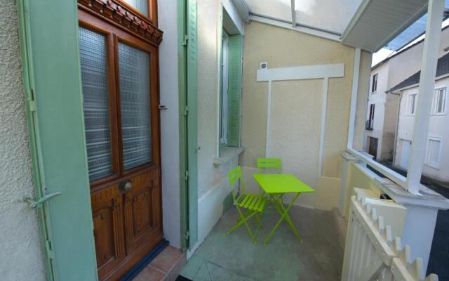 Lumineux appartement, 3min de la gare, équipé fibre, bonsejour19