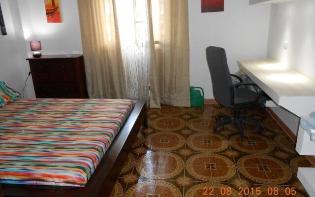 Suite Afrika, Mondello, Palermo