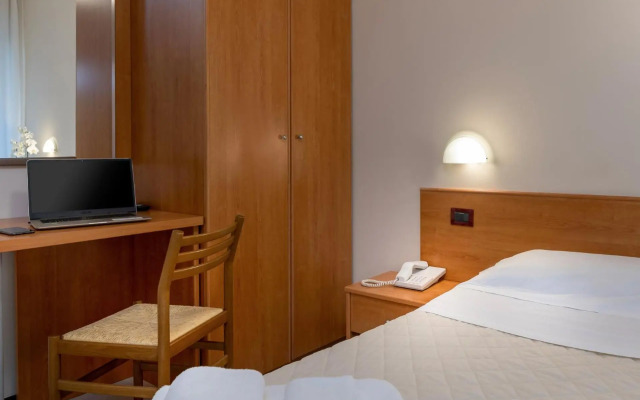 Hotel Pierre Riccione