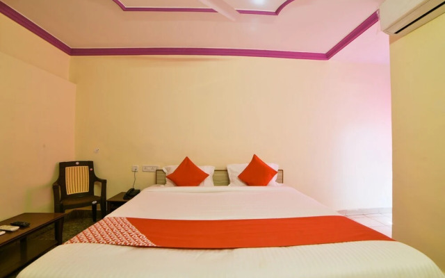 Radika Residency By OYO Rooms