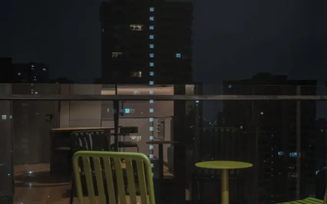 Wake BioHotel