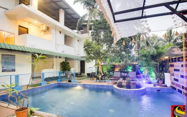 Candolim Sands