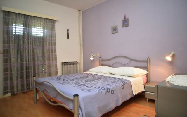 Apartments Milena