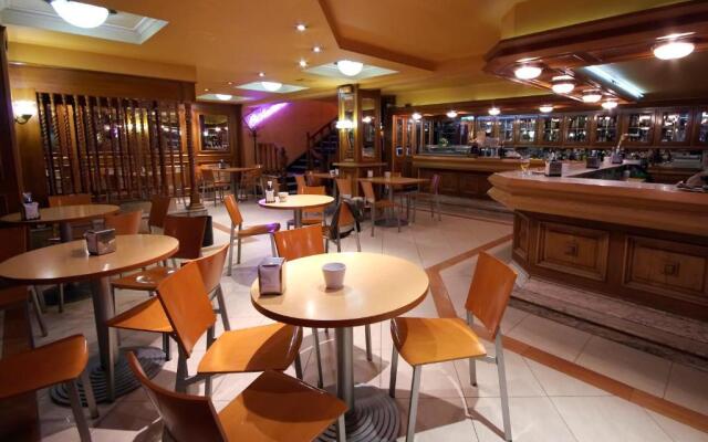 Hotel Comercio