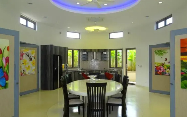 Villa Butterfly