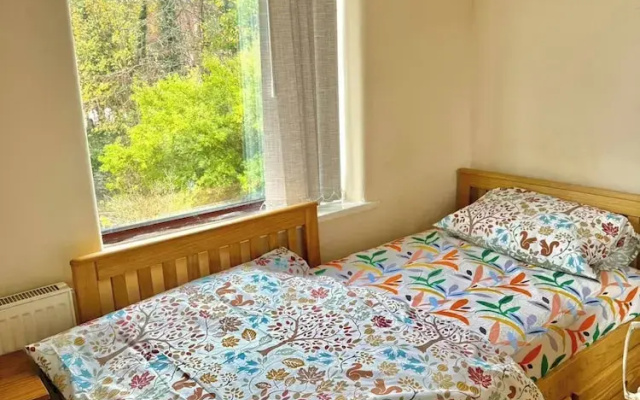 3bedroom Entire House in Stockport Town Manchester