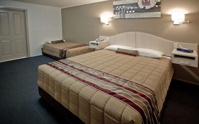 Centrepoint Motor Inn