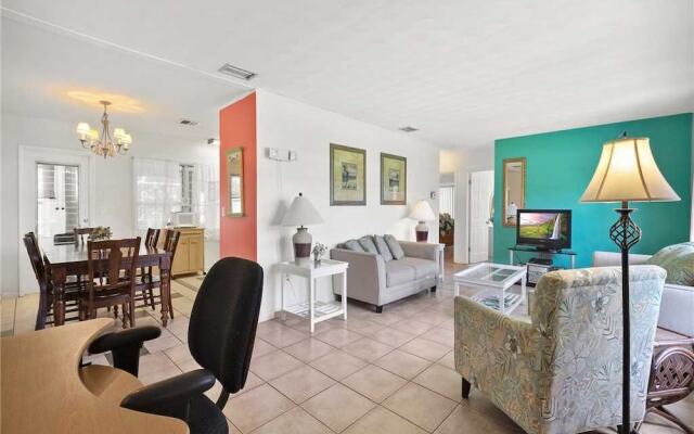 Aurora Seabreeze - Three Bedroom Home