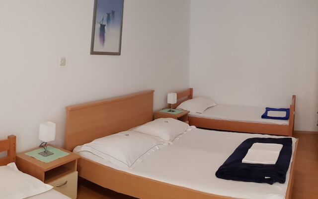 Apartments Baška Voda Jadran
