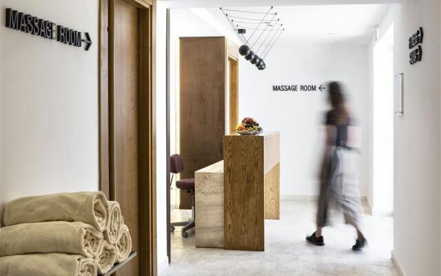 Sulia House Porto Rotondo, Curio Collection by Hilton