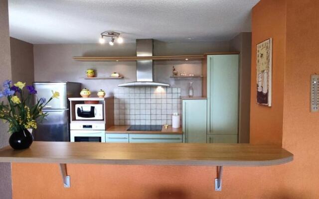 Superbe T3 coeur nature, piscine, tennis