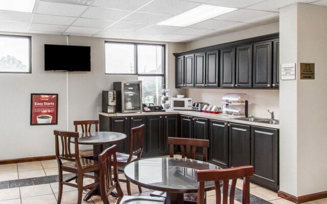 Americas Best Value Inn Opelika