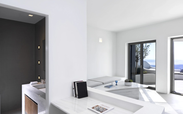 Astra Suites