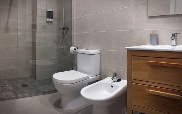 Beautiful and modern apartment close to Alameda de Hércules