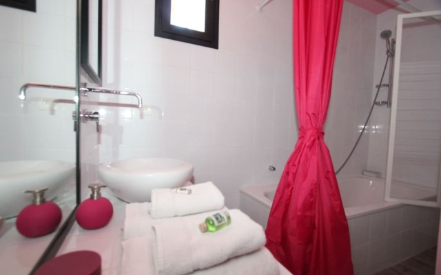 Au Cèdre De Saint Rémy Location De Vacances