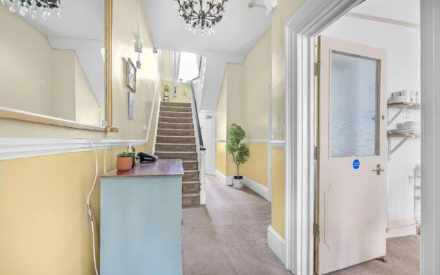 Summerlands Guest House