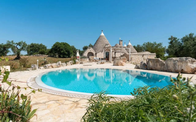 Trullo alba