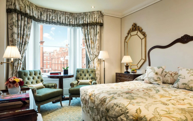The Egerton House Hotel