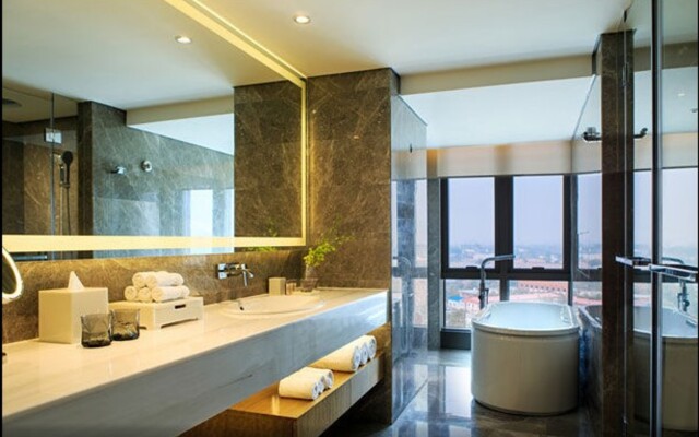 Renaissance Beijing Wangfujing Hotel