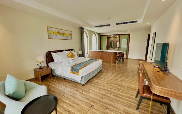 Grand Tourane Nha Trang Hotel