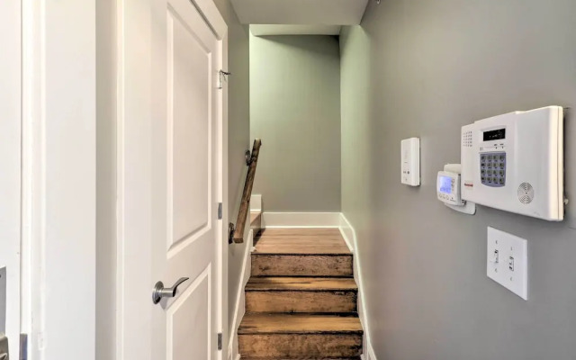 St Louis Apartment: Walk to Eating & Entertainment