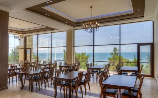 Shihov Hotel