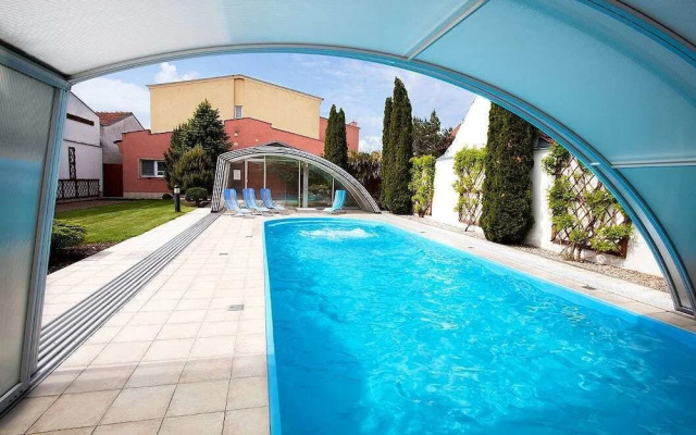 Hotel Akademie a depandance Vila Jarmila