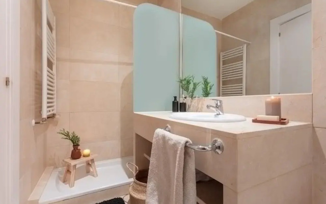 Zillah - 2 Bedrooms in Azca