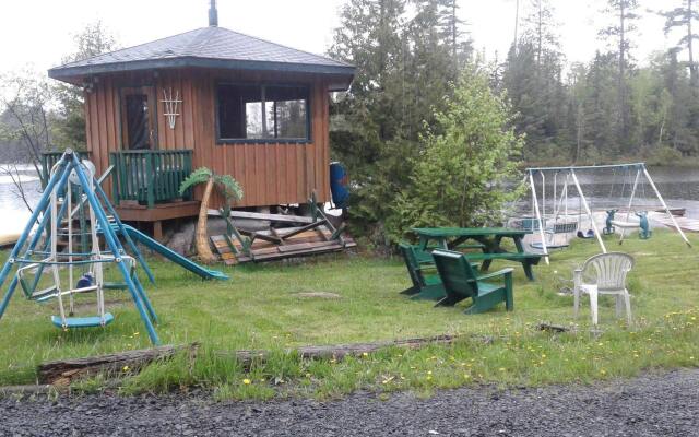 Wilson Lake Cottages