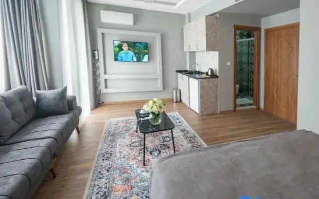 Takism Square - Studio 301