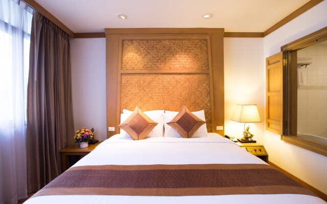 The Tarntawan Hotel Surawong Bangkok