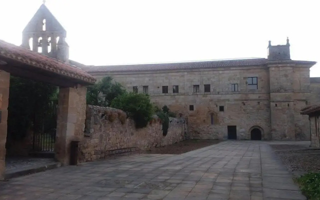 Posada Santa Maria La Real