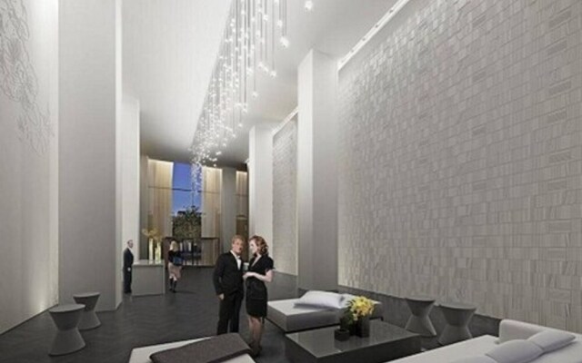 New!! Couples Retreat.luxury Condo.central