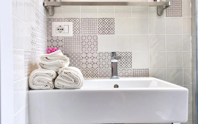 PIGNETO VILLAGE Roma Guest House Apartment