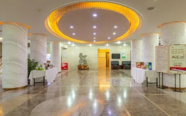 Liaohe Hotel