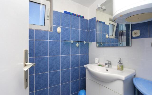 Family friendly seaside apartments Sevid, Trogir - 19105