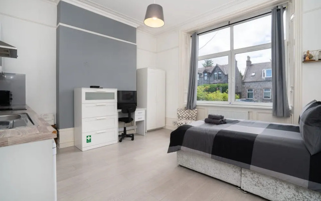 Cosy Fully Equipped Studio 2 Close to University