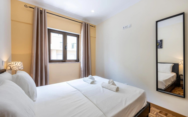 Urban City View Apartment