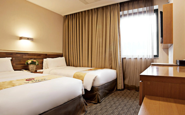 Hotel Skypark Myeongdong I