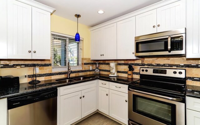 Nautilus-117 2 Bedrooms 2 Bathrooms Condo