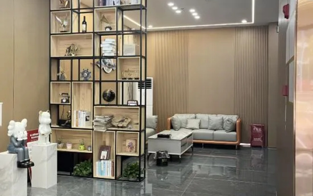 Shell Hotel (Huidong OCT Tianhong Branch)