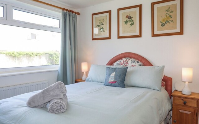 Crows Nest - Rhosneigr