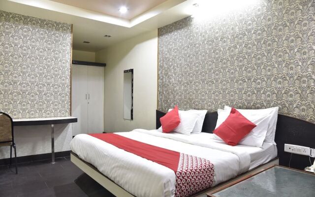 Oyo 49896 Hotel Ic Inn