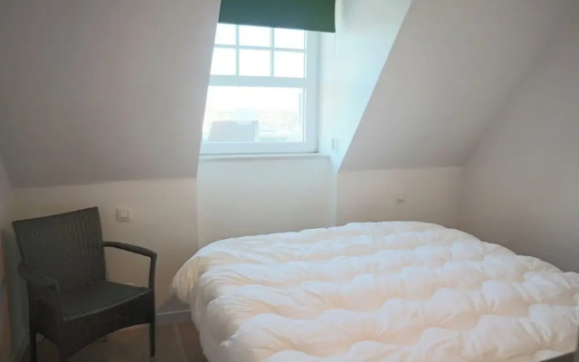 Apartment in Nieuwpoort With Central Location